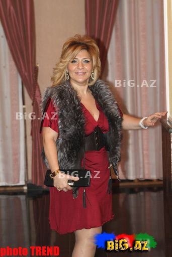 Emil Bədəlov ilin toyunu çaldırdı (Foto)