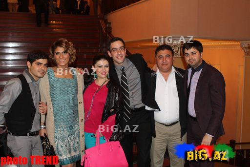 Emil Bədəlov ilin toyunu çaldırdı (Foto)