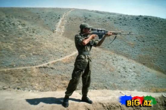 Azərbaycan Respublikasının silahlı qüvvələrinin gücü əsgəri zabiti texnikası(Foto)