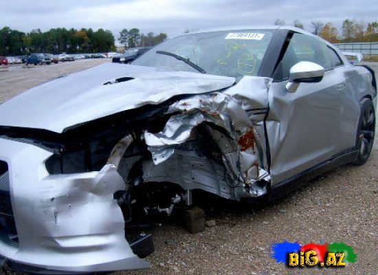2011-ci ilin ən bahalı avtomobil qəzaları