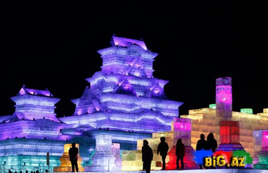 Çində buz və qar festivalı keçirilib