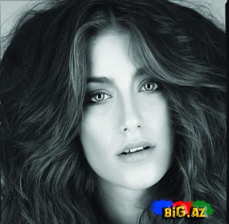 Hazal Kaya 
