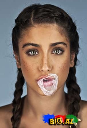 Hazal Kaya 