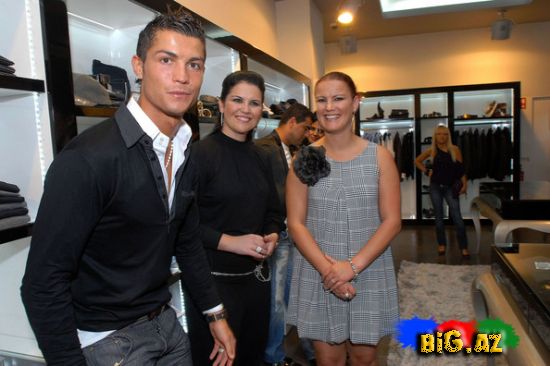 Kriştiano Ronaldo (CR7) / Cristiano Ronaldo / Криштиану Роналду (Foto & Video)