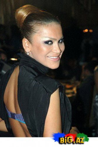 Azərbaycanlı müğənnilərin keçmiş və indiki görkəmləri (Foto)