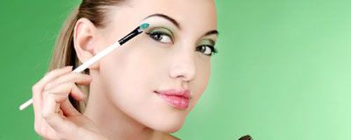 Oruc tutan qadın makiyaj edə bilər?