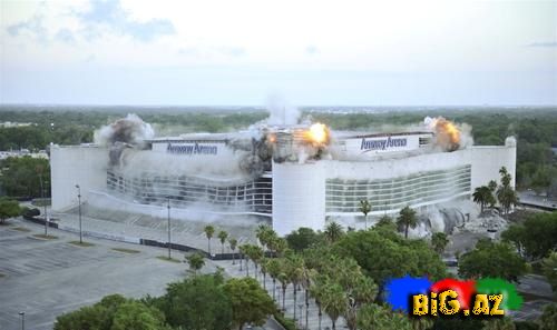 ABŞ-da Orlando Medjik stadionu partladıldı (Foto, Video)