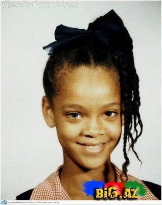 Rihannanın uşaqlıq şəkilləri