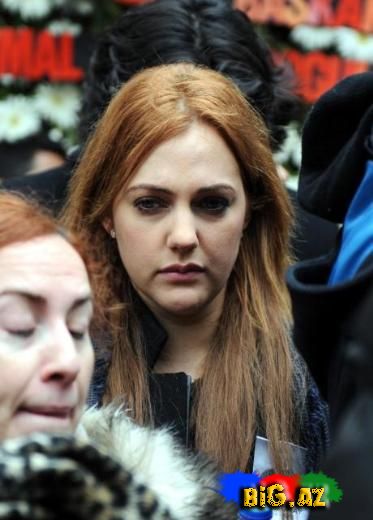 Meral Okay son mənzilə yola salındı (Fotolar)