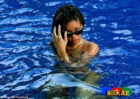 Rihanna Havay adalarında tətildə (Fotolar)
