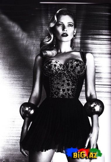 Kate Moss Vogue Jurnalında (Fotolar)