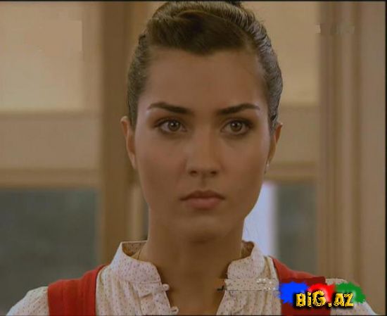 Tuba Büyüküstün geri döndü (Fotolar)