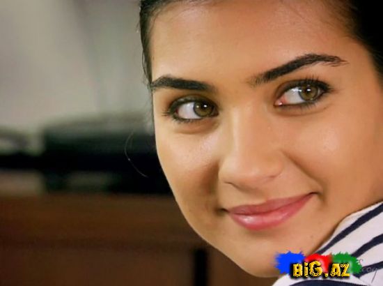 Tuba Büyüküstün geri döndü (Fotolar)