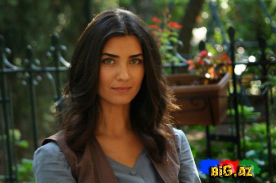 Tuba Büyüküstün geri döndü (Fotolar)
