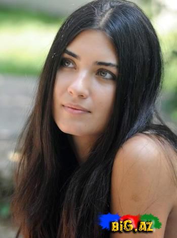 Tuba Büyüküstün geri döndü (Fotolar)