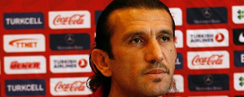 Rüştü Rəncbər karyerasını başa vurdu