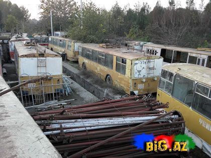 Bozdağın qoynundakı Mingəçevir trolleybusu (Fotolent)