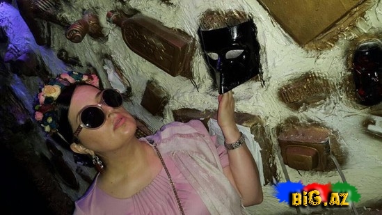 Elza bu əşyalara şeir həsr etdi - FOTOSESSİYA