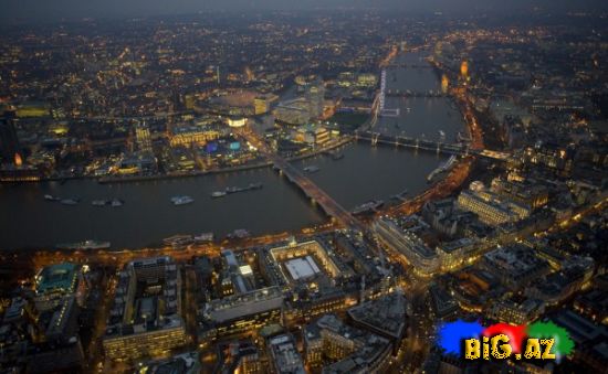 Londondan gecə görüntüləri (Fotolar)