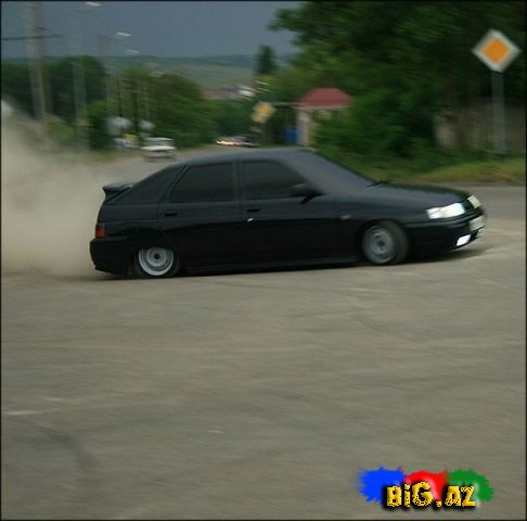 Avtoşların sürdüyü avtomobillər (2012) V-hissə (Fotolar)