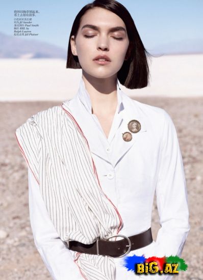 Amerikalı model Arizona Muse Vogue jurnalının İyul sayında (Fotolar)