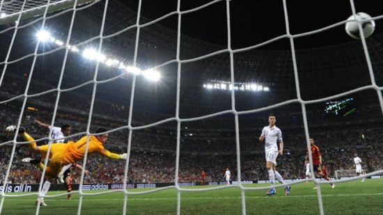 Euro 2012 Quarterfinal: Spain 2:0 France (Foto, Video)