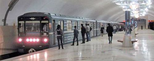 Bakı metrosunda məktəbli dəhşət yaşatdı