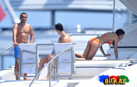 Cristiano Ronaldo və Irina Shayk Fransada istirahətdə (Fotolar)