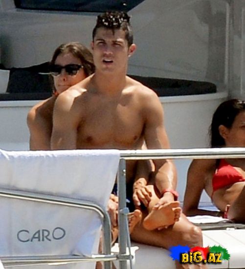Cristiano Ronaldo və Irina Shayk Fransada istirahətdə (Fotolar)
