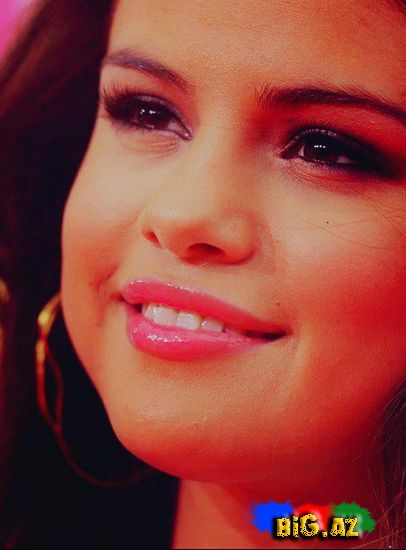Selena Gomez (Fotolar)