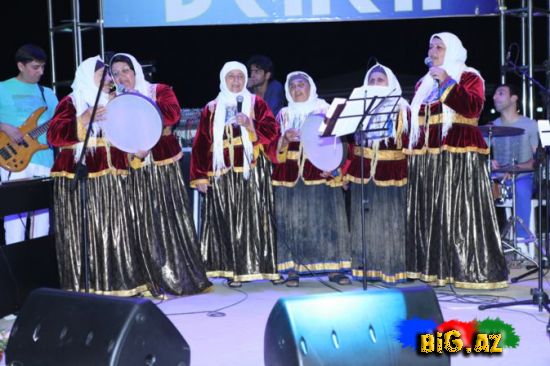 Sevda Ələkbərzadə MİX-MUSİC konserti baş tutub (Fotolar)