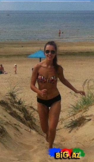 Məktəbli kök qız füsunkar gözəl bir qıza çevrildi (Fotolar)