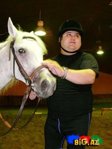 Murad Dadaşov atın belinə çıxdı (Foto)