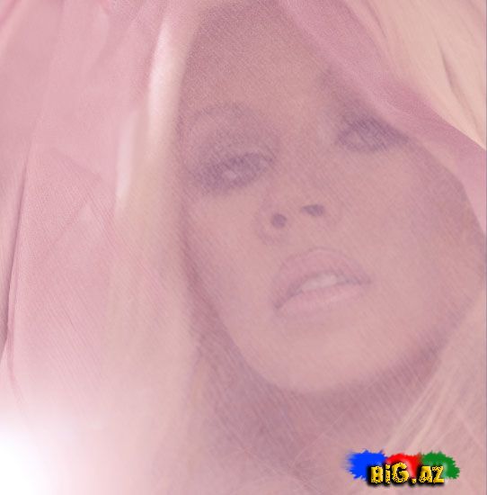 Cristina Aguilera`nın Lotus 2012 Albomunun fotosessiyası