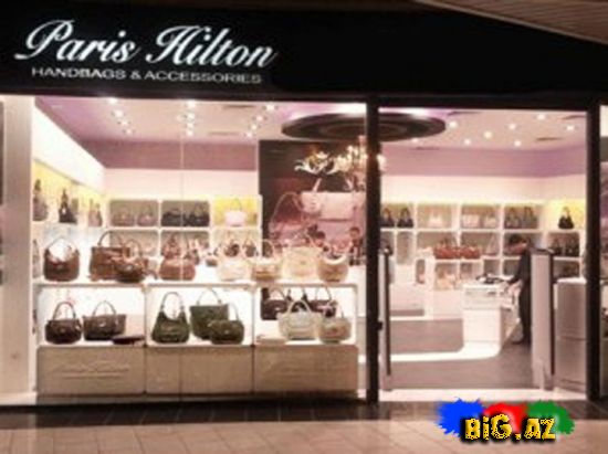 Paris Hilton Məkkədə mağaza açdı (Foto)