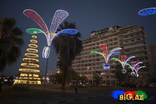 2012-ci ildə bayram işıqları (Foto)