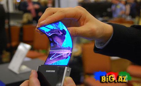 "Samsung" elastik smartfonunu təqdim etdi (Video)