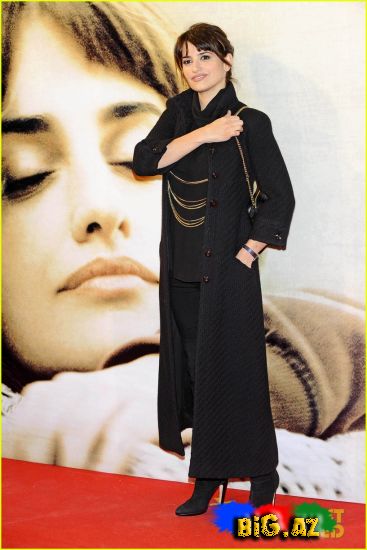 Penelope Kruz: İki dəfə Doğulan Madrid Premyerası (Fotolar)