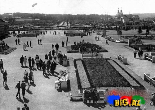 Moskva keçən əsrin 30-cu illərində (Foto)