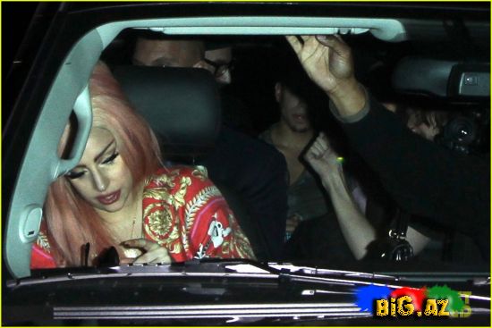 Lady Gaganın yeni (Fotosessiyası)