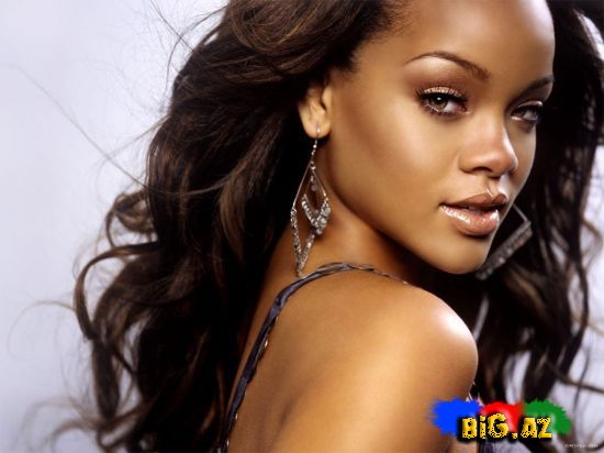Rihannadan 200 dollarlıq bəxşiş