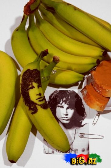 İstedadlı Tatu rəssam banan haqqında ünlü portret edir (Fotolar)