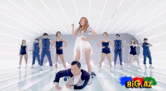PSY ft. Hyuna Gangnam style (Video)
