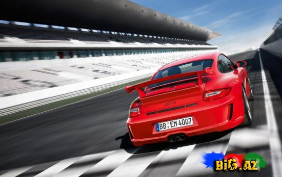 Bu da Porsche 911 GT3 (Fotolar)