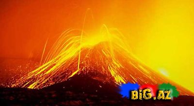 Etna vulkanı oyandı (Video)