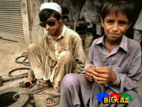 Pakistanda terrorçular uşaqlardan kuyer kimi istifadə edib