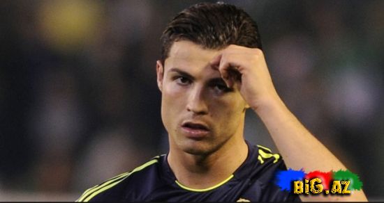 Ronaldonun mum heykəli hazırlanır (Video)