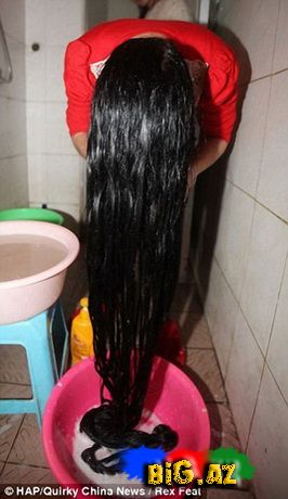 Saçı özündən uzun qız (Fotolar)