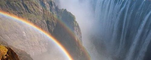 Göy üzünün rəngli işıq sənəti