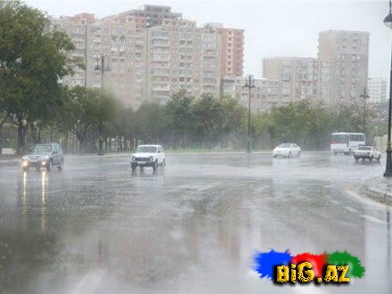 Yağışlı Bakı yolları və küçələri (Fotolar)